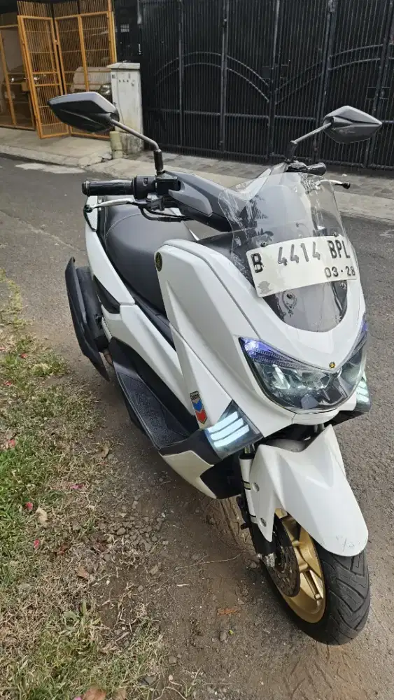 Nmax 2018 Putih Mulus Pemakaian pribadi Jual Cepat BU