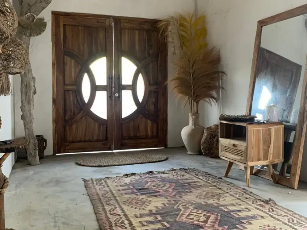 A stylish villa in a quiet residential area near Green School
