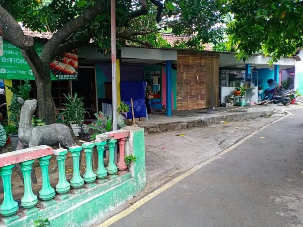 Dijual Rumah Tengah Kota di Jl. Tampomas Utara Semarang