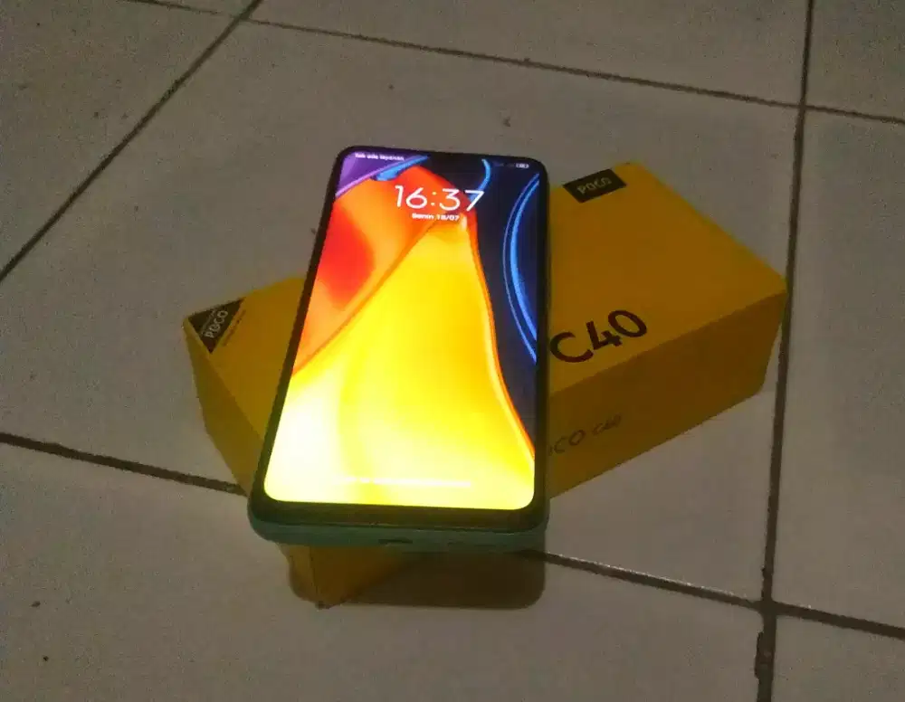Jual santai Poco C40