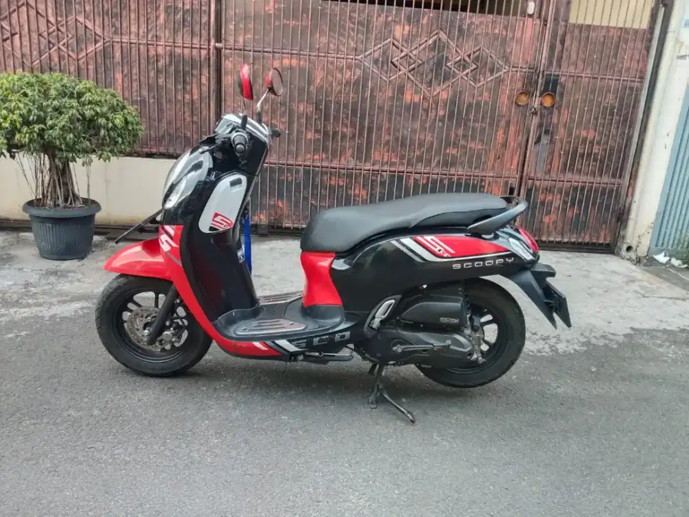 Honda Scoopy f1 tahun 2023 siap pakai mesin cvt halus Cengkareng