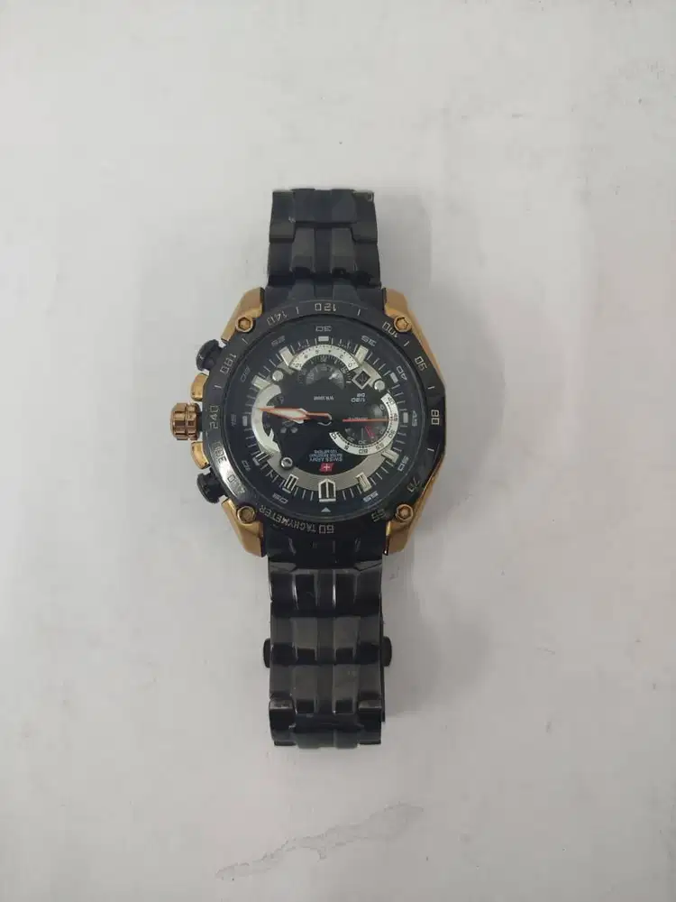 JAM TANGAN SWISS ARMY CRONO