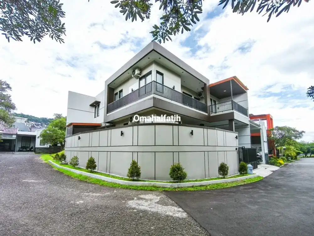 Dijual Rumah Mewah Siap Huni Dan Full Furnish Berlokasi Di BNR Bogor