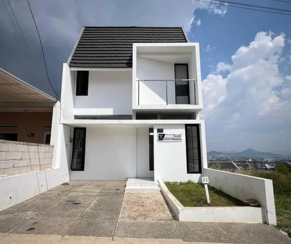 Rumah baru siap huni 5 menit dari KCIC Stasion Padalarang Berlian