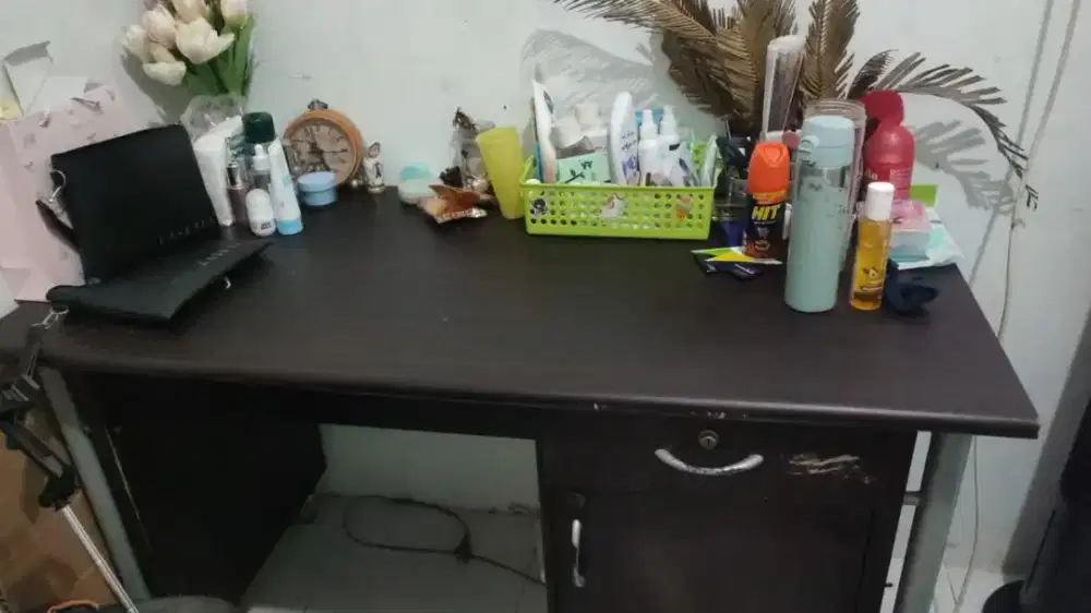 Meja Belajar dan Kursi Belajar