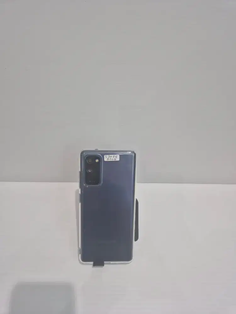 Samsung S20 Fe 8/128