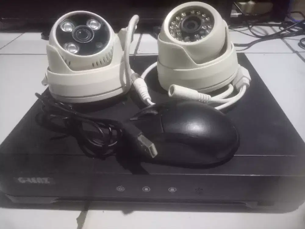 DVR 8ch 5Mp plus kamera 2Mp, gercep.