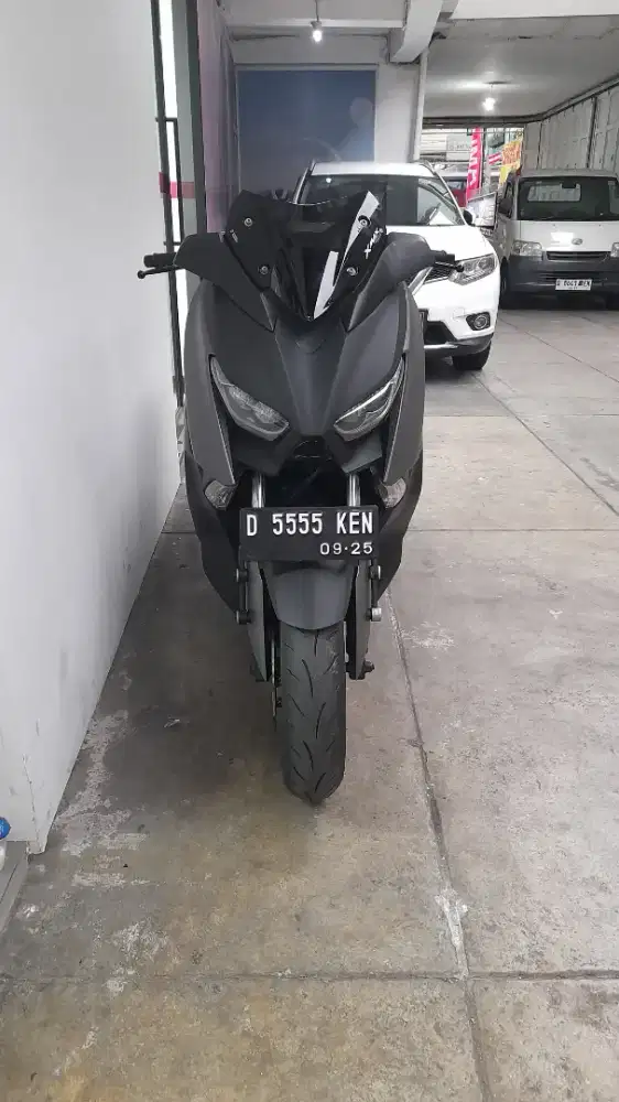 Yamaha XMAX 2017 | 2018 (KM.low 39rb istimewa) Hitam Bisa Tuker Tambah