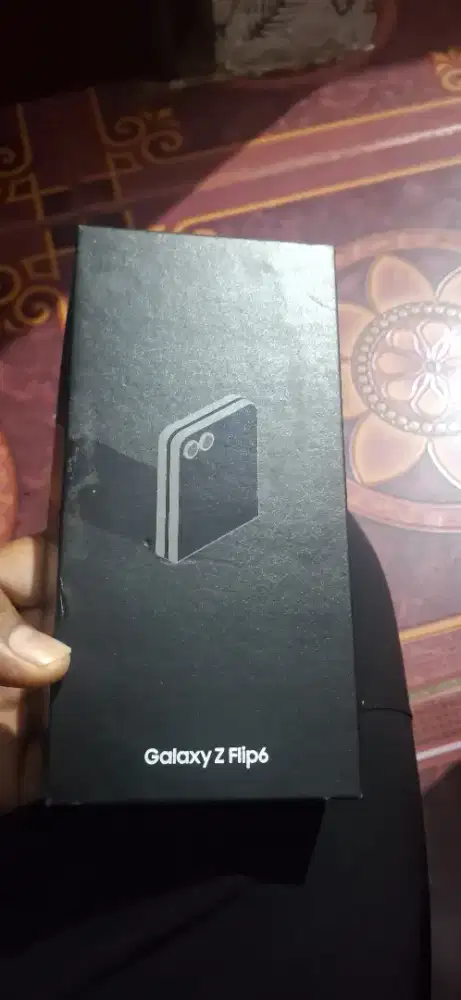 Samsung Galaxy z Flip 6