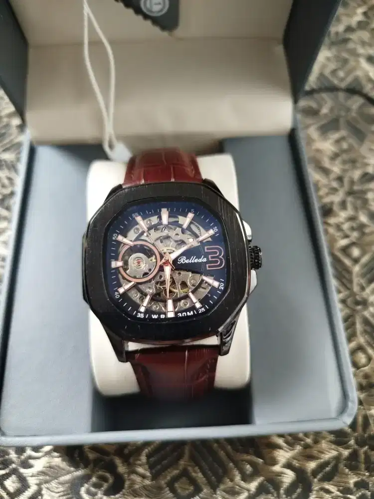 BELLEDA AUTOMATIC WATCH