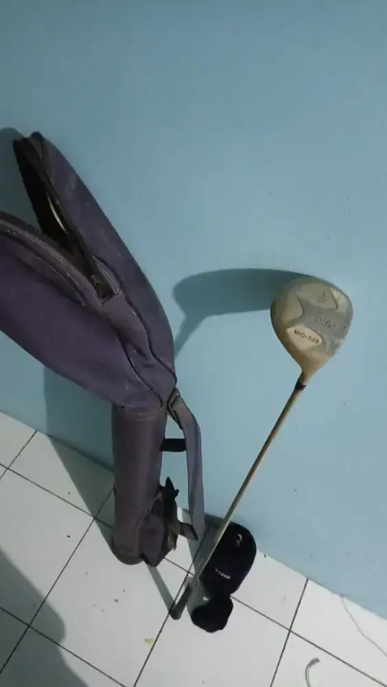 Di Jual Stik Golf Merk Tiger Shark uk. Mid Size