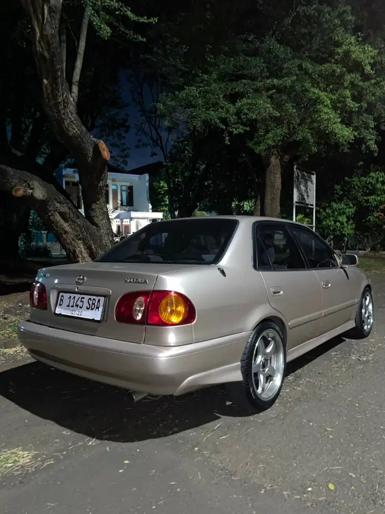 Toyota Corolla 1999 Bensin