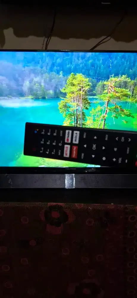 TV POLYTRON 43 INCH ANDROID DIGITAL