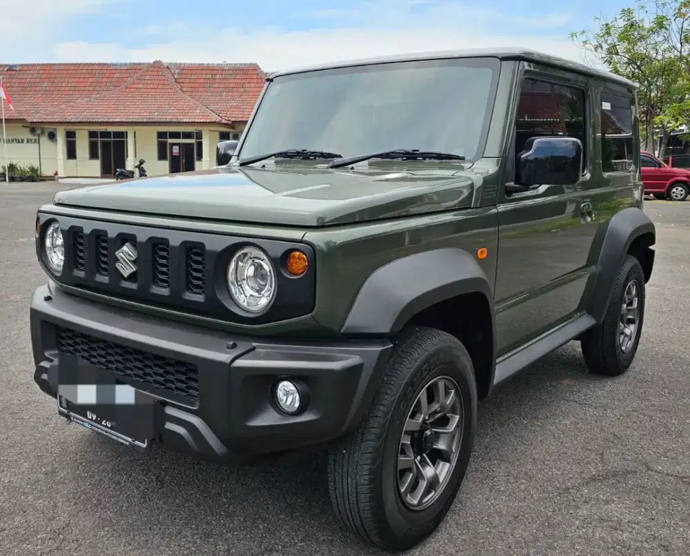 Suzuki Jimny 4x4 AT 2021 (Istimewa)