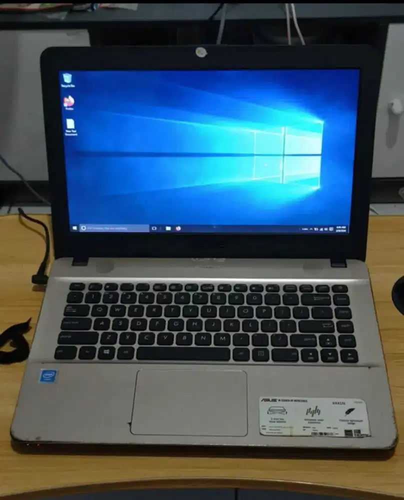 Notebook Laptop Asus X441N Black on Gold