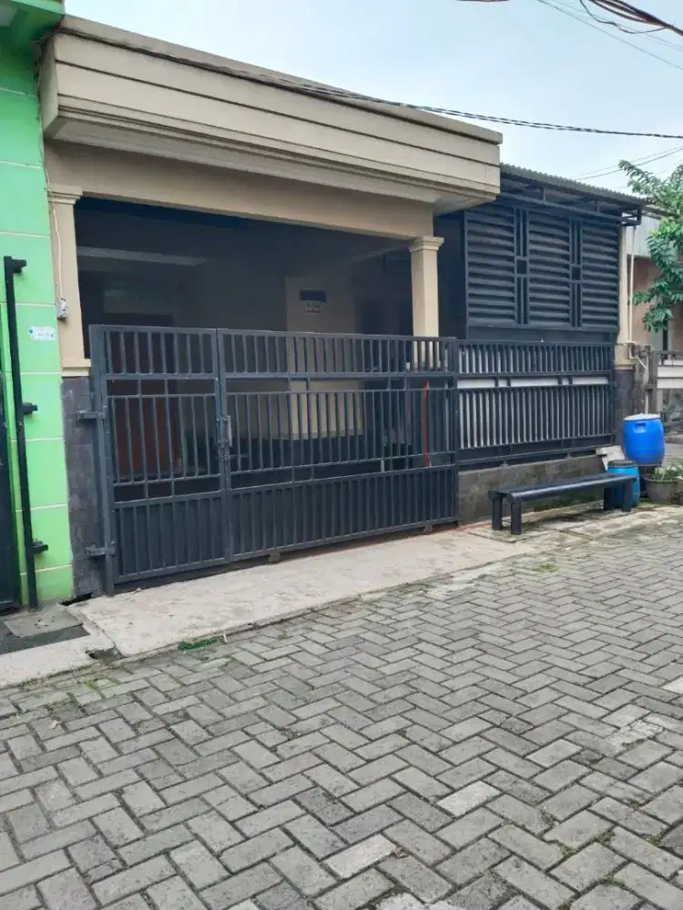 Rumah setrategis