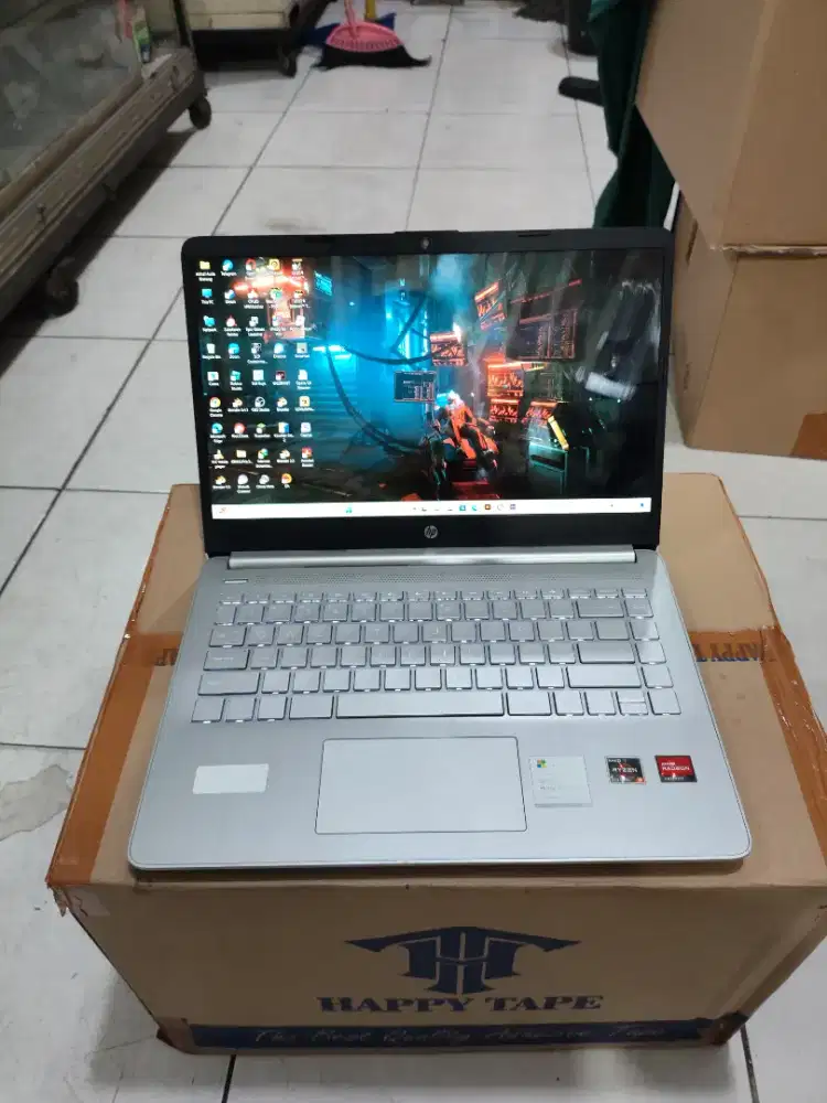 A908 Laptop HP 14s-FQ1032AU Ram 8gb SSD 512gb Ryzen 3-5300U Gaming