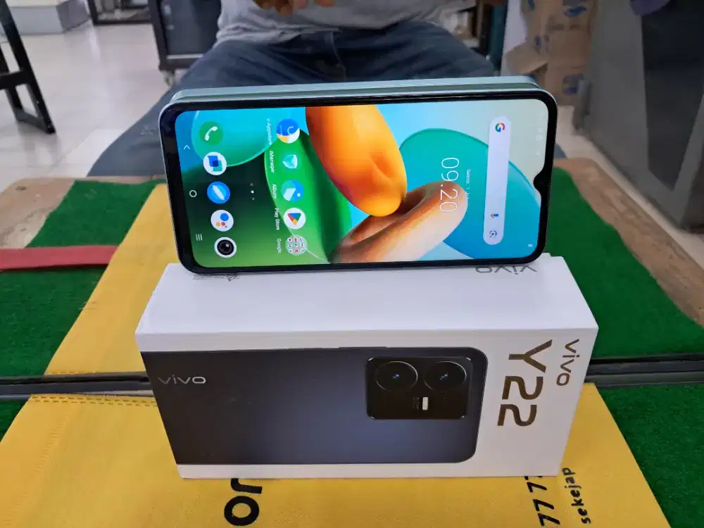 VIVO Y 22 Ram 4 /128 gb lengkap normal tampa minus
