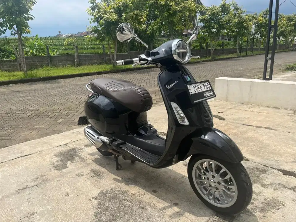 DI JUAL MOTOR VESPA IGET 150 ABS PRIMAVERA