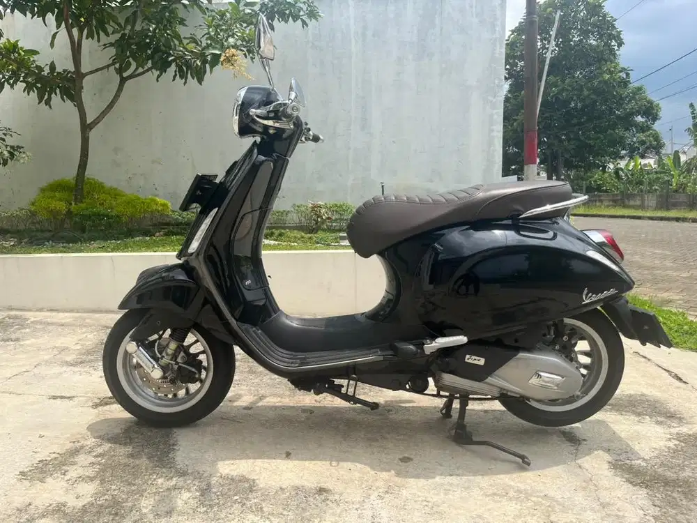 DI JUAL MOTOR VESPA IGET 150 ABS PRIMAVERA