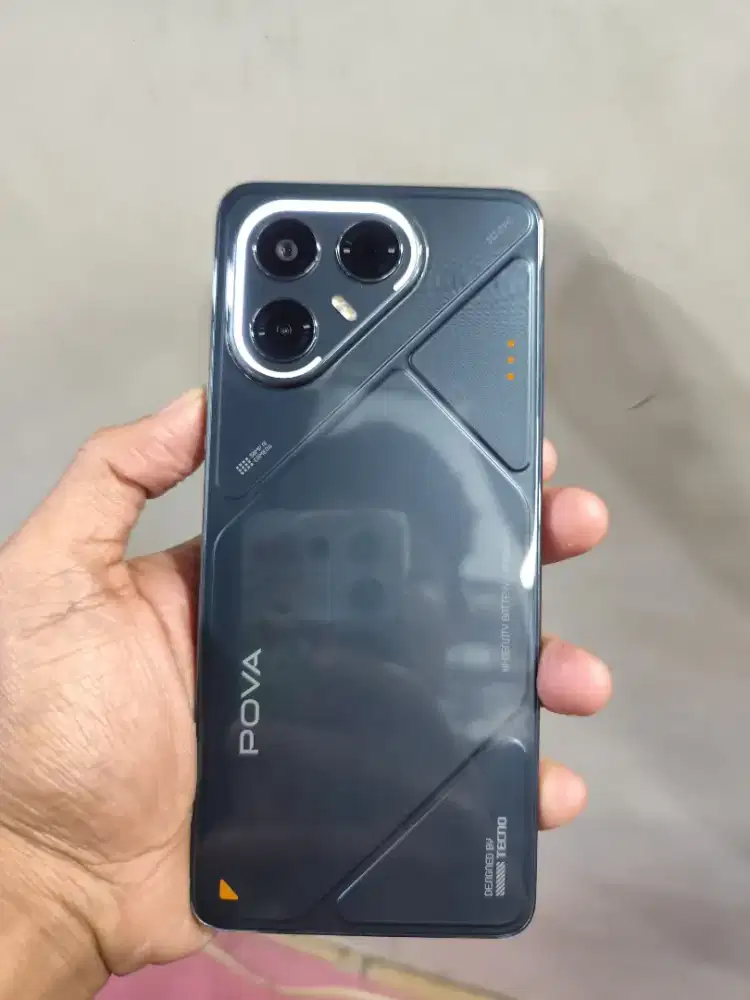 Tecno Pova 7 5G