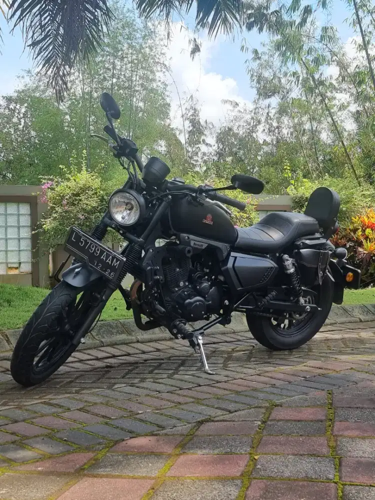 Benelli Motobi Evo 200 thn 2021 Hitam Doff Plat L Odo 3rb Koko Motor