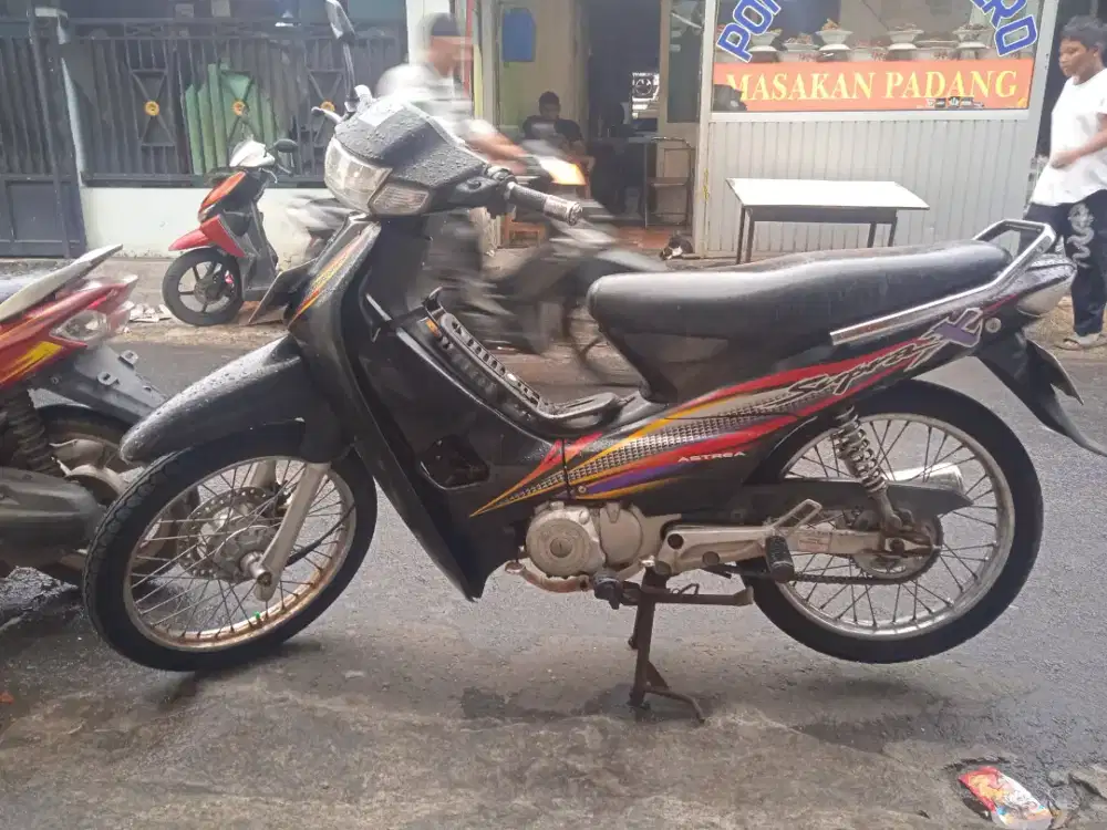 Supra x  ss kumplit pajak bln 4/2018 plat 2021