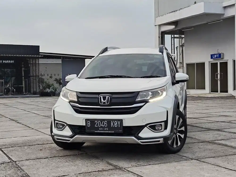 TDP 13JT SAJA HONDA BRV BR-V E PRESTIGE AT MATIC AUTOMATIC 2020 PUTIH