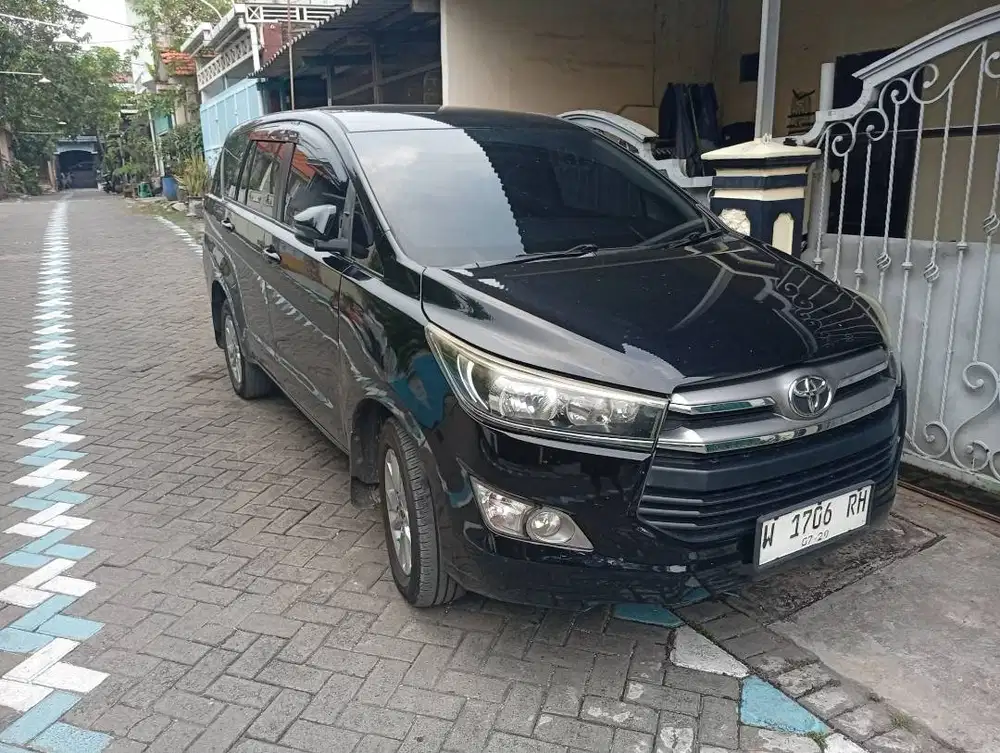 Kijang Innova (2019)