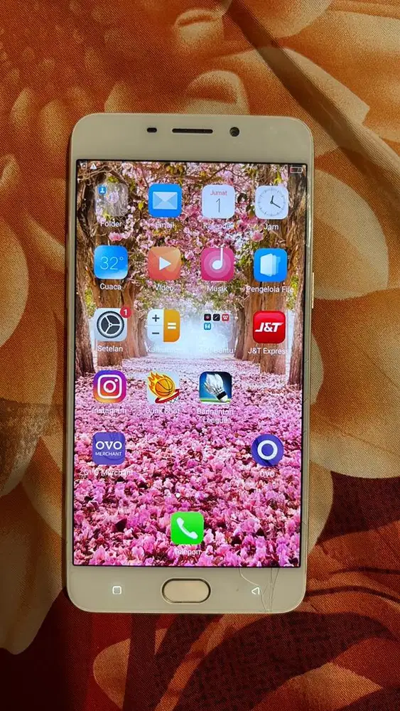 HP OPPO F1 PLUS