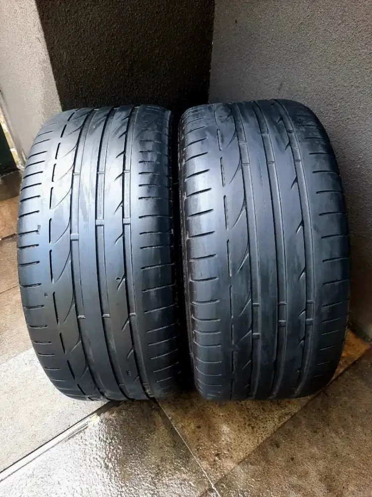 Ban bekas R19 2 biji