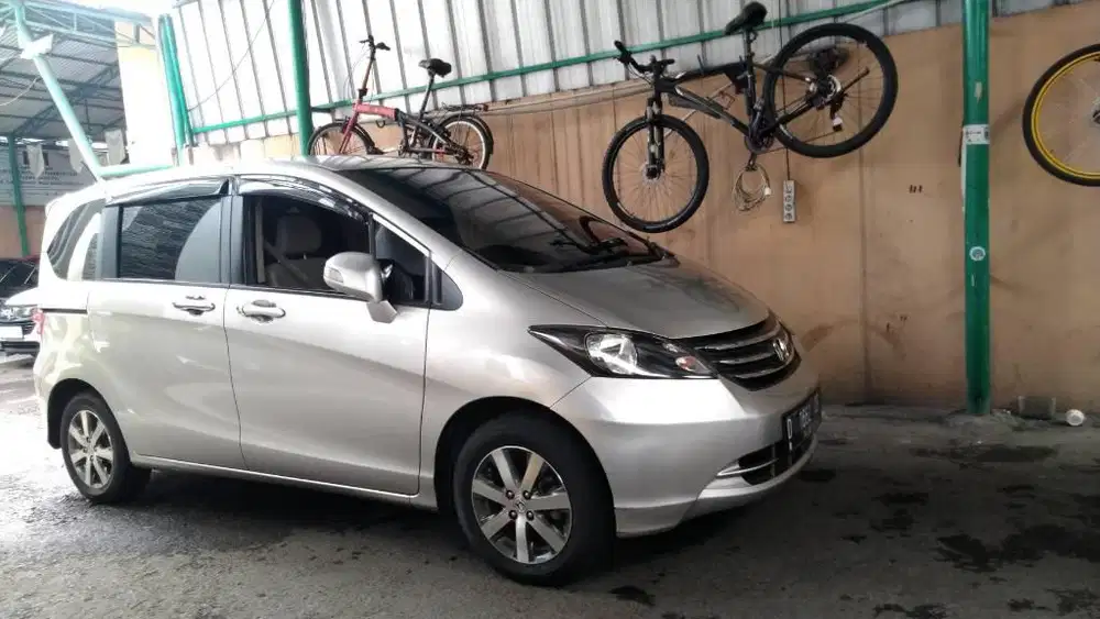 Dp 15 JT Honda Freed PSD AT 2012 KM 60 Rbuan 1 Tangan