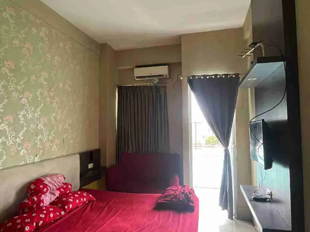 Sewa Per Bulan di Vivo Apartemen Yogyakarta, poolside