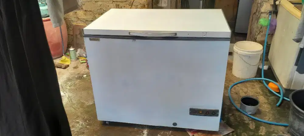 Freezer Box SANSIO 300L