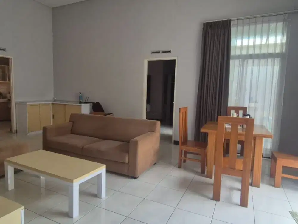 Hot Deal Sale, Rumah Nyaman Di Kawasan Tenang Kota Baru Parahyangan, Bandung