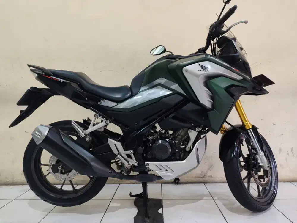 CB 150X 2022 istimewa mulus terawat siap pakai...