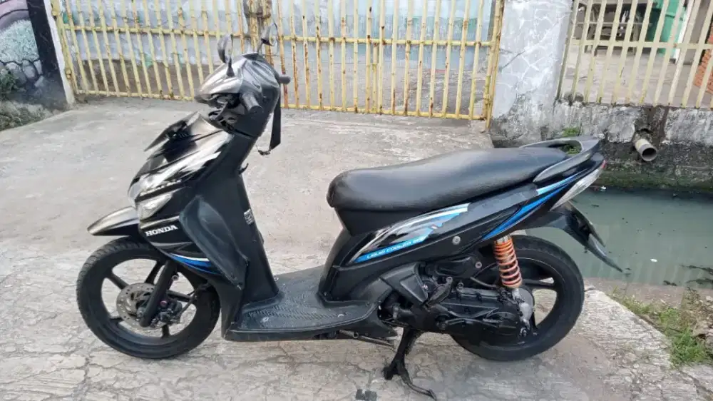vario 110 th 2012 karbu mesin sehat body bagus