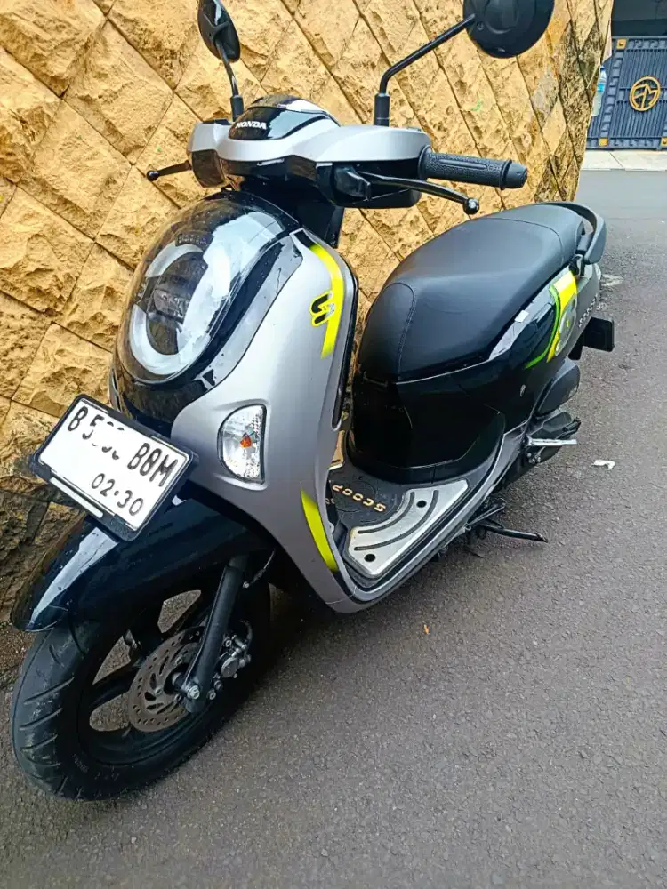 juak Scoopy Sporty Grey