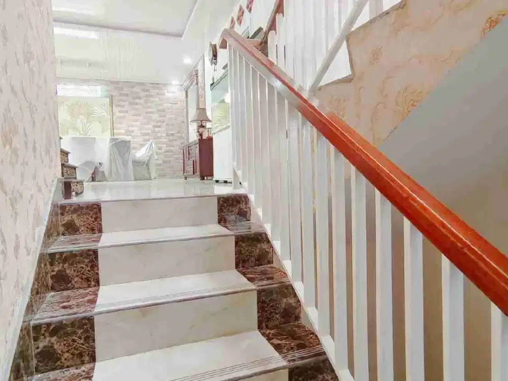 Rumah Hommy dengan desain cantik siap huni di Bintaro sektor 7 8448