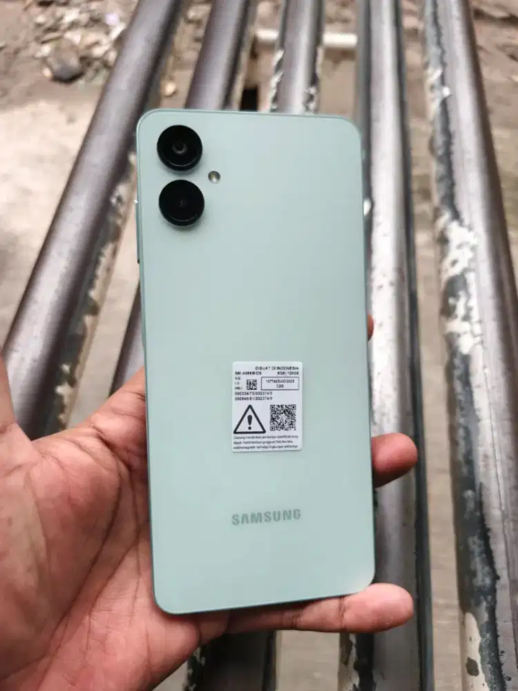 Samsung A06 5G 6/128gb