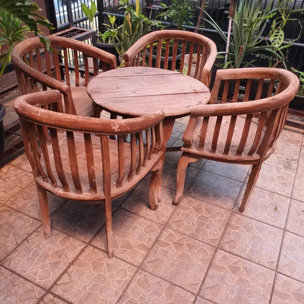 Set kursi taman/ kursi teras/ kursi ourdoor preloved