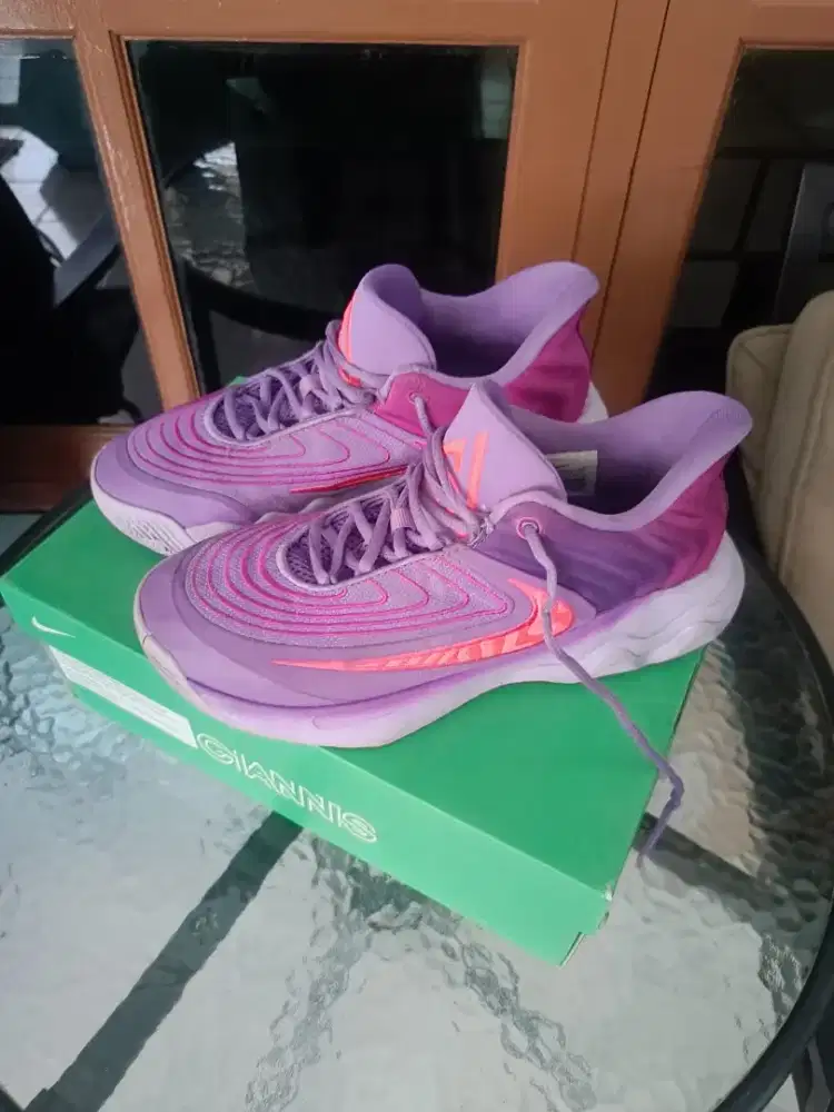 Sepatu Basket Nike Giannis Immortality 4 EP