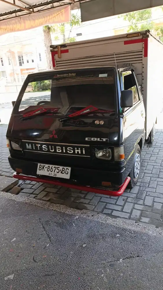 Sewa mobil pickup L300 box