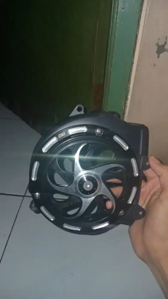 Hallo saya ingin menjual sperpart motor variasi honda beat