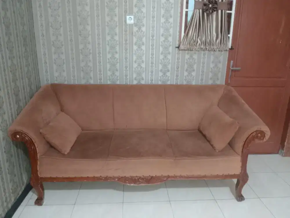 SOFA CANTIK Mulus