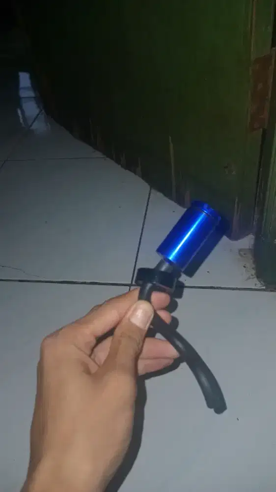 Saya ingin menjual suatu produk adalah sperpart motor