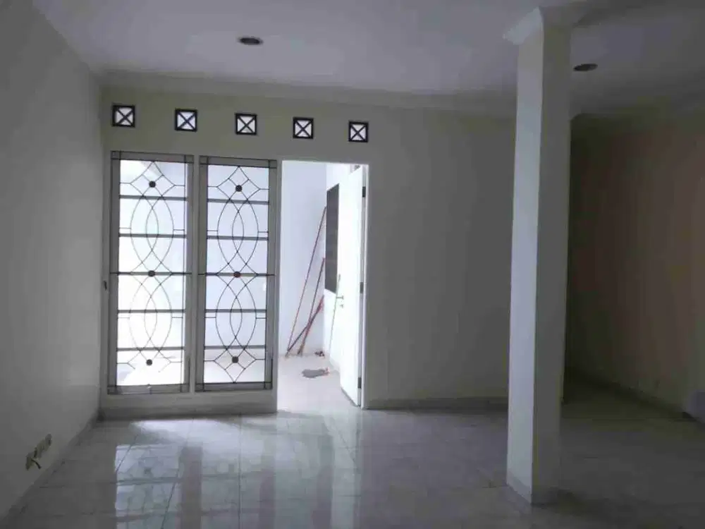 Rumah Hommy bagus, SHM siap huni di Bintaro sektor 9 0425