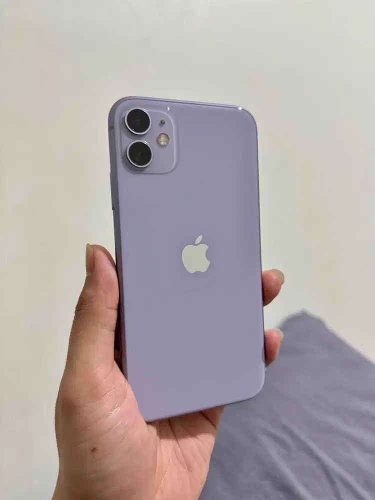Iphone 11 128Gb Ex Garansi resmi ( Purple )