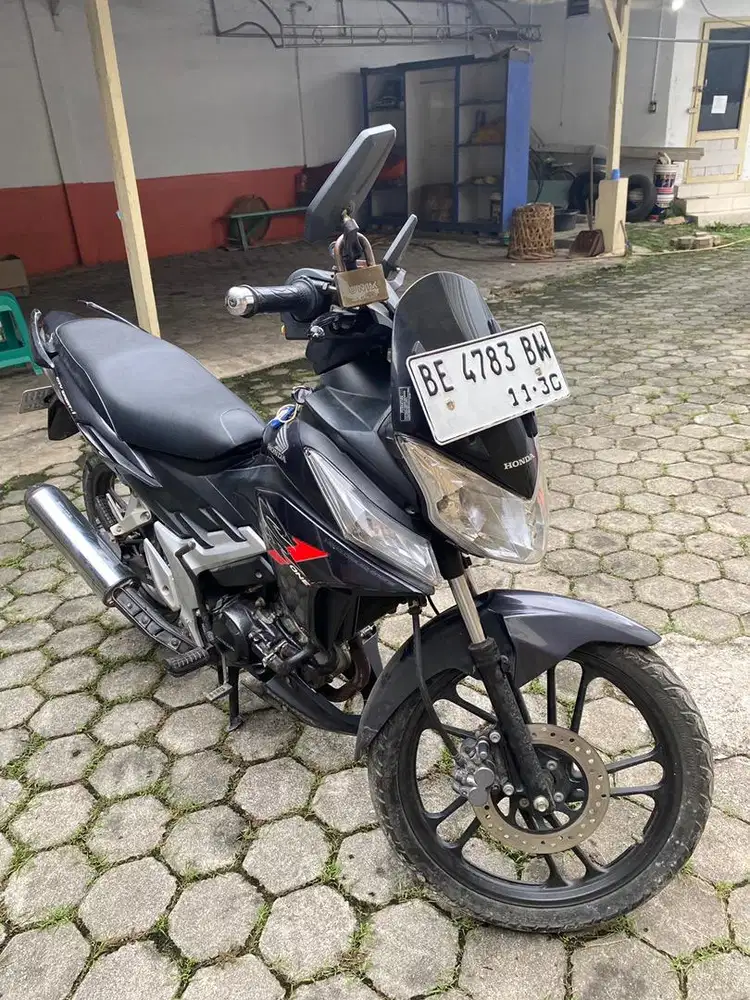 HONDA CSI, KHUSUS YG HOBY, SEPERTI BARU, JARANG PAKAI