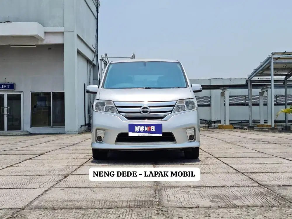 Nissan Serena 2.0 HWS AT 2014
